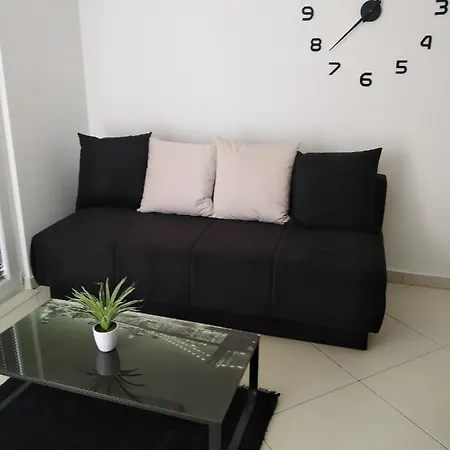 Nina Apartmán