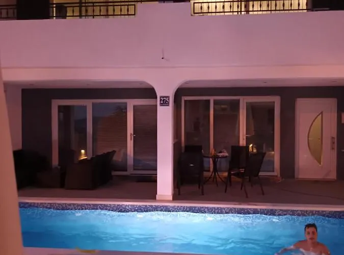 Nina Διαμέρισμα