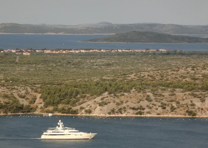 Διαμέρισμα Nina *